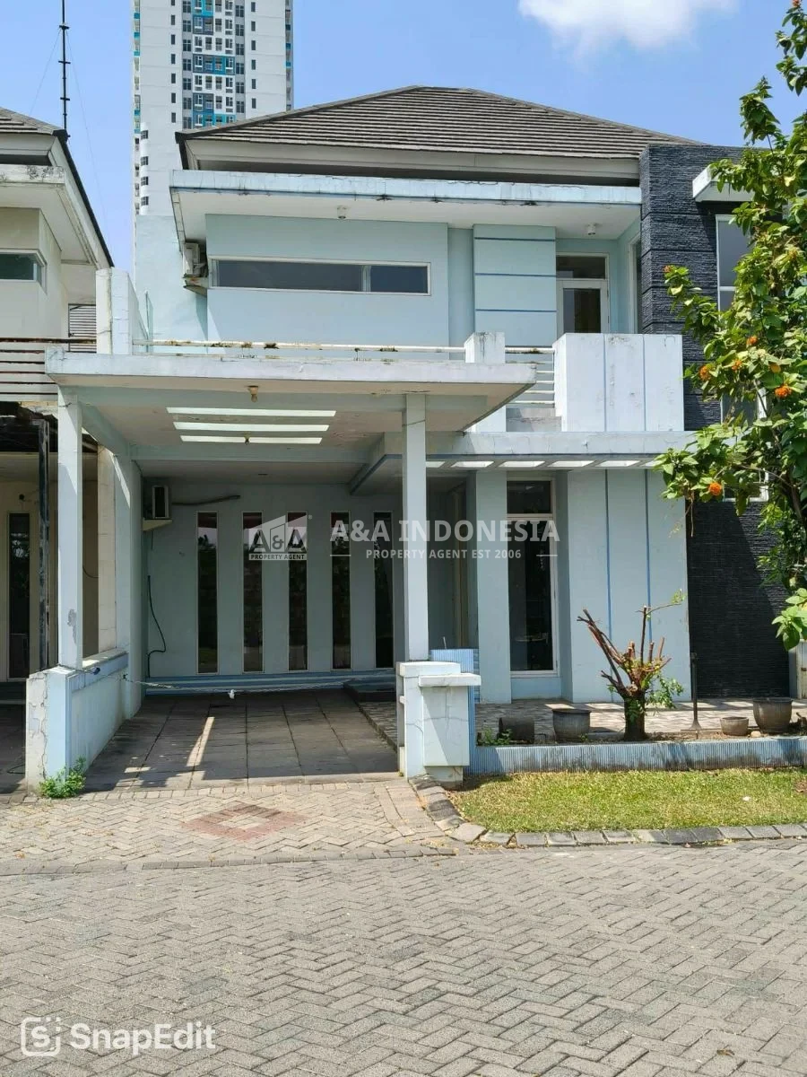 Dijual Rumah Siap Huni di kawasan hunian royal residence surabaya barat
