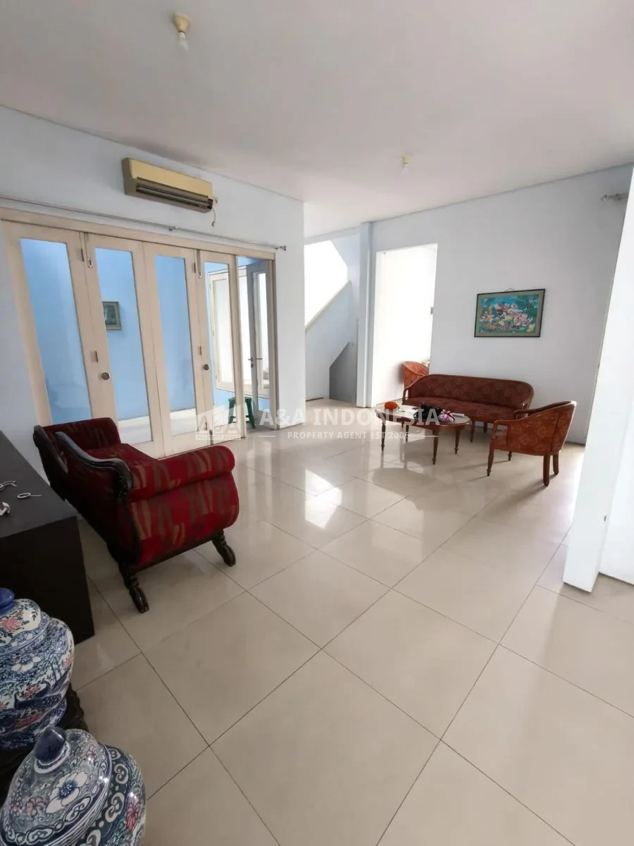 Dijual Rumah Siap Huni di kawasan hunian royal residence surabaya barat - Thumbnail 2
