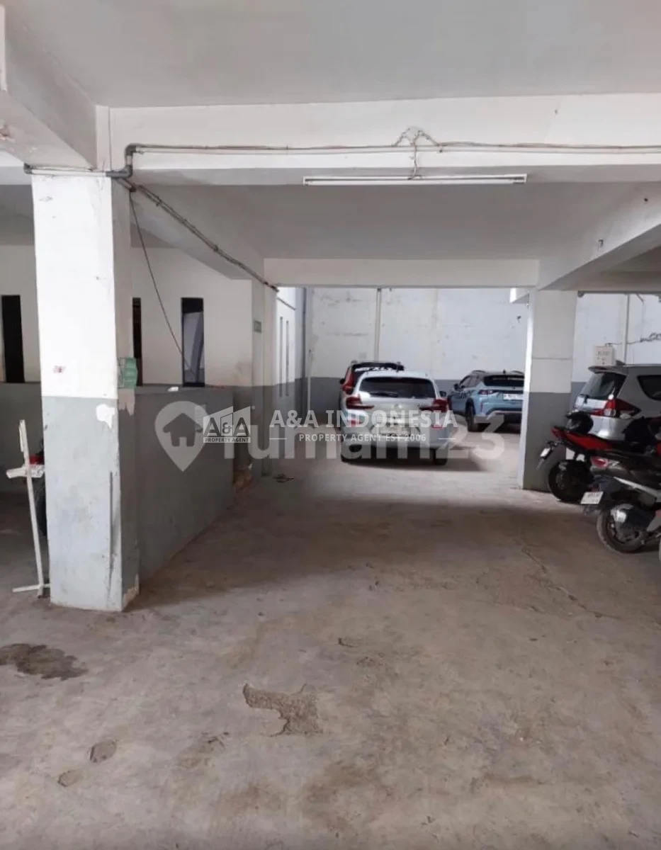 Disewakan Ruko Strategis 2 Lantai  Ex Showroom Manyar Kertoarjo Surabaya Timur, - Thumbnail 5