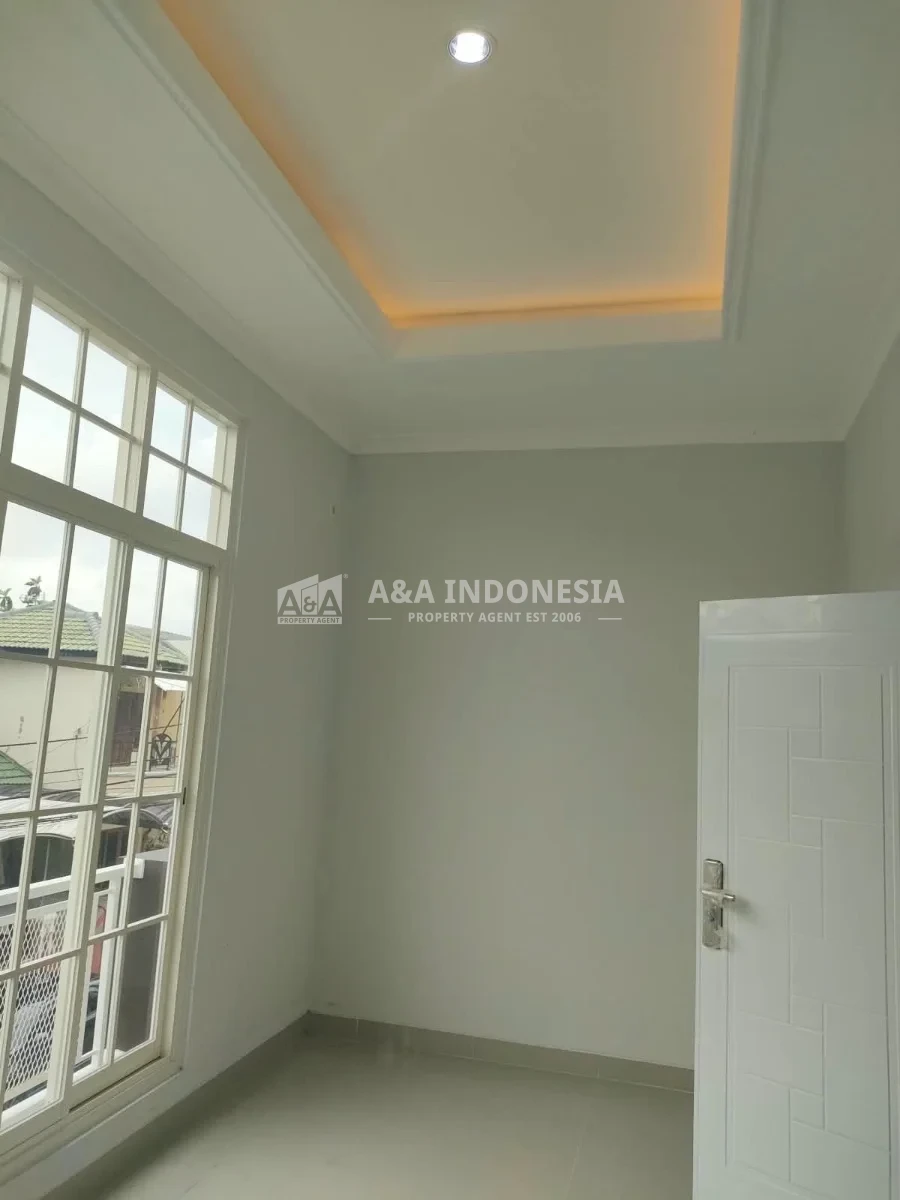 Dijual Rumah Baru 2 Lantai di Lebak Indah Regency Surabaya Timur - Thumbnail 2