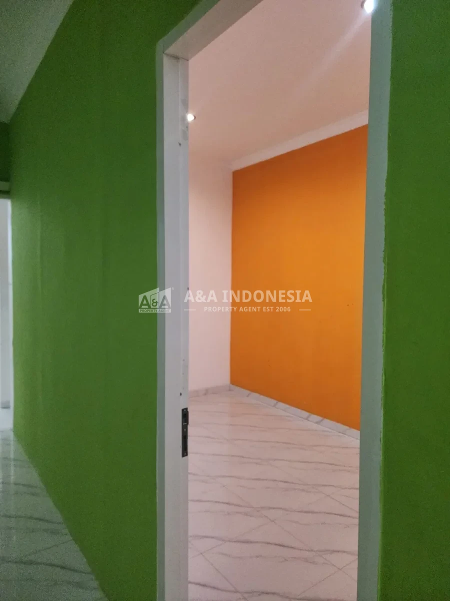 Dijual Rumah Cantik dan Terawat di Lebak Permai Utara Surabaya Timur - Thumbnail 3
