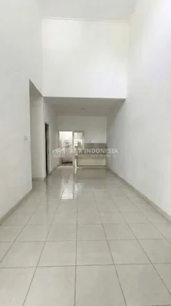 HARGA TURUN! DIJUAL RUMAH SIAP HUNI – VALENCIA ICON, PURI SURYA JAYA - Thumbnail 2