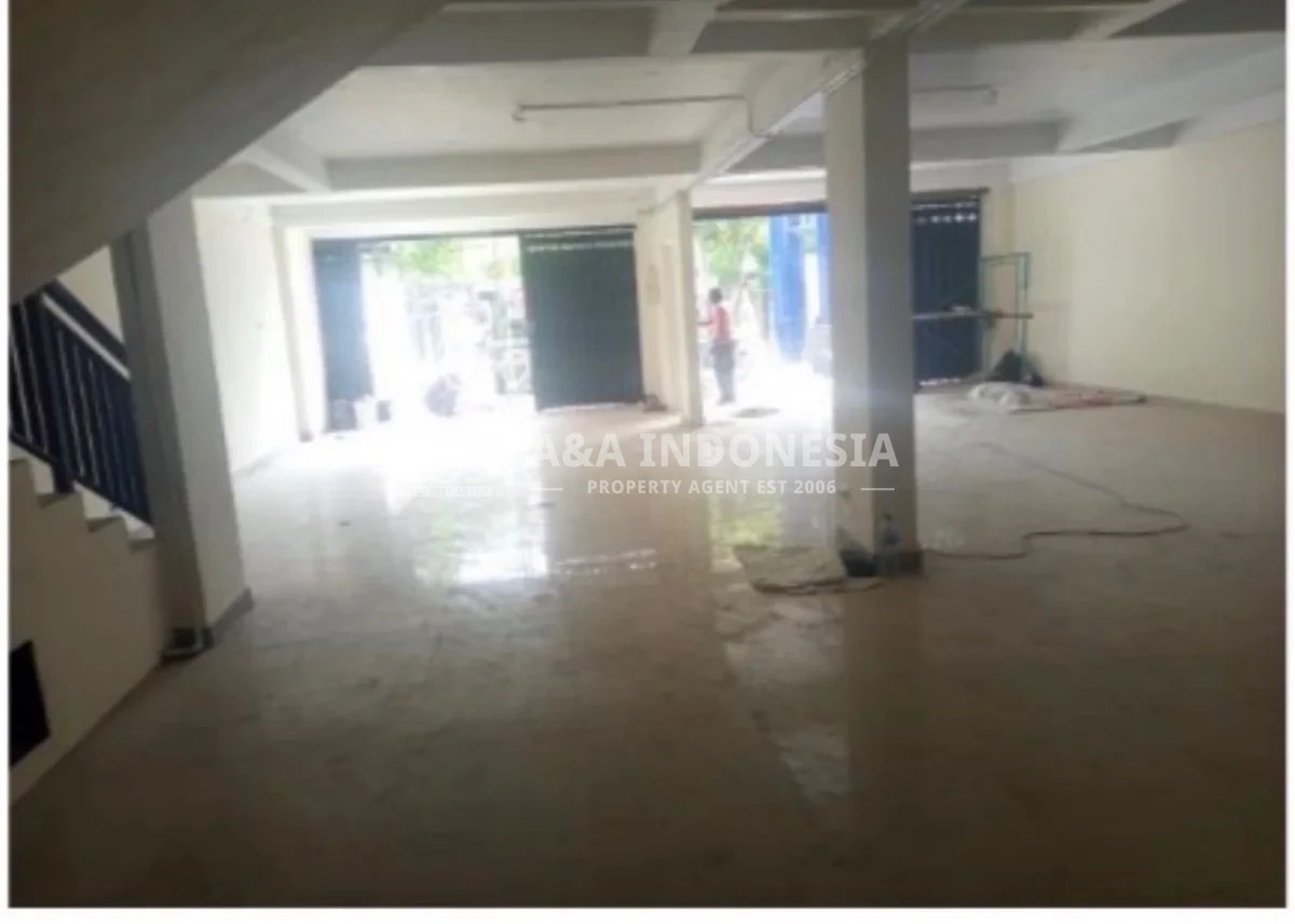 Dijual / Disewakan 2 Ruko Jejer 2 Lantai Mayjend Sungkono Surabaya Barat - Thumbnail 2