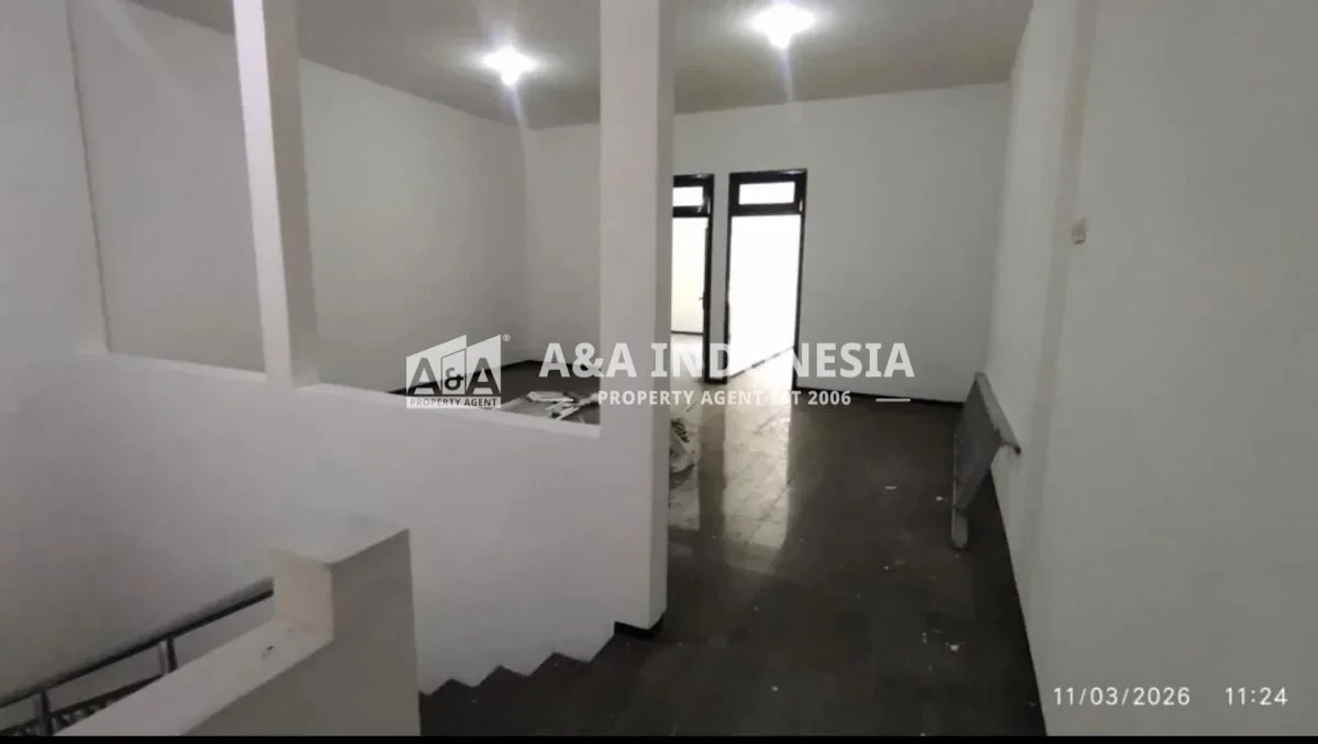 Disewakan Ruko Lokasi Strategis 2 Lantai Raya Mulyosari Surabaya Timur - Thumbnail 5