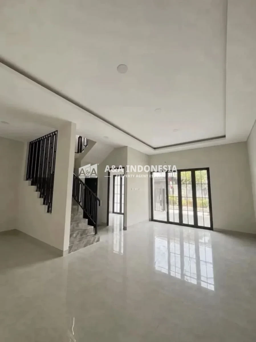 Dijual Rumah Siap Huni 2 Lantai Lokasi Strategis Sutorejo Surabaya Timur - Thumbnail 3