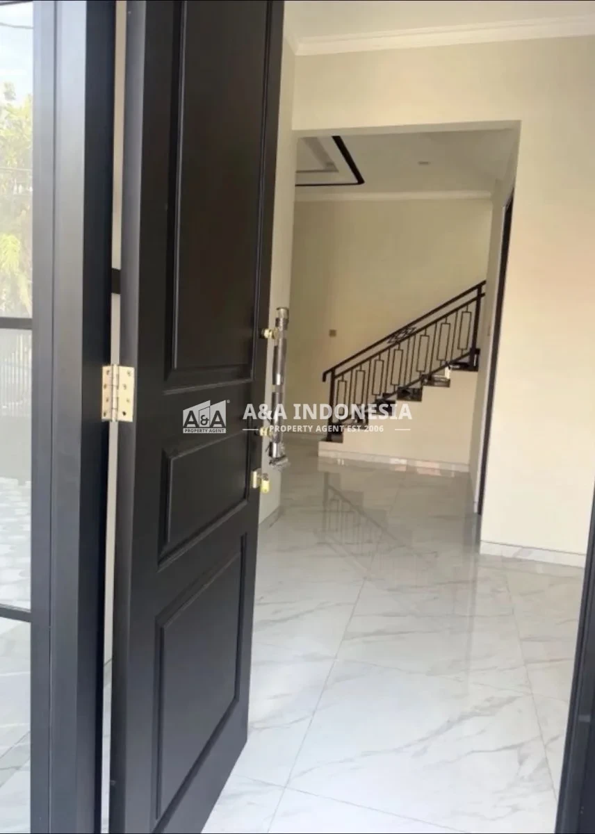 Dijual Rumah Baru Lokasi Strategis 2 Lantai Manyar Praja Surabaya Timur - Thumbnail 2