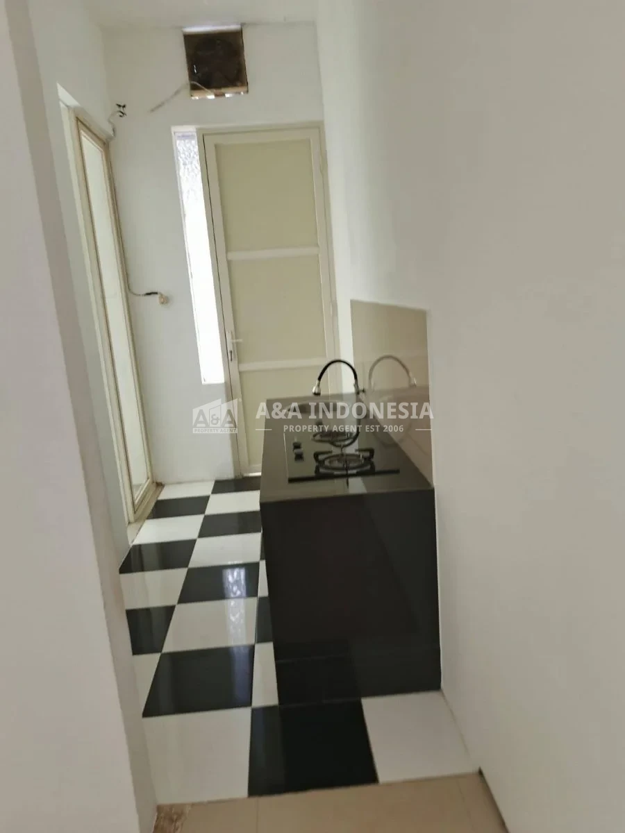 Disewakan rumah strategis siap huni di Royal Park Regency, Surabaya Timur - Thumbnail 4