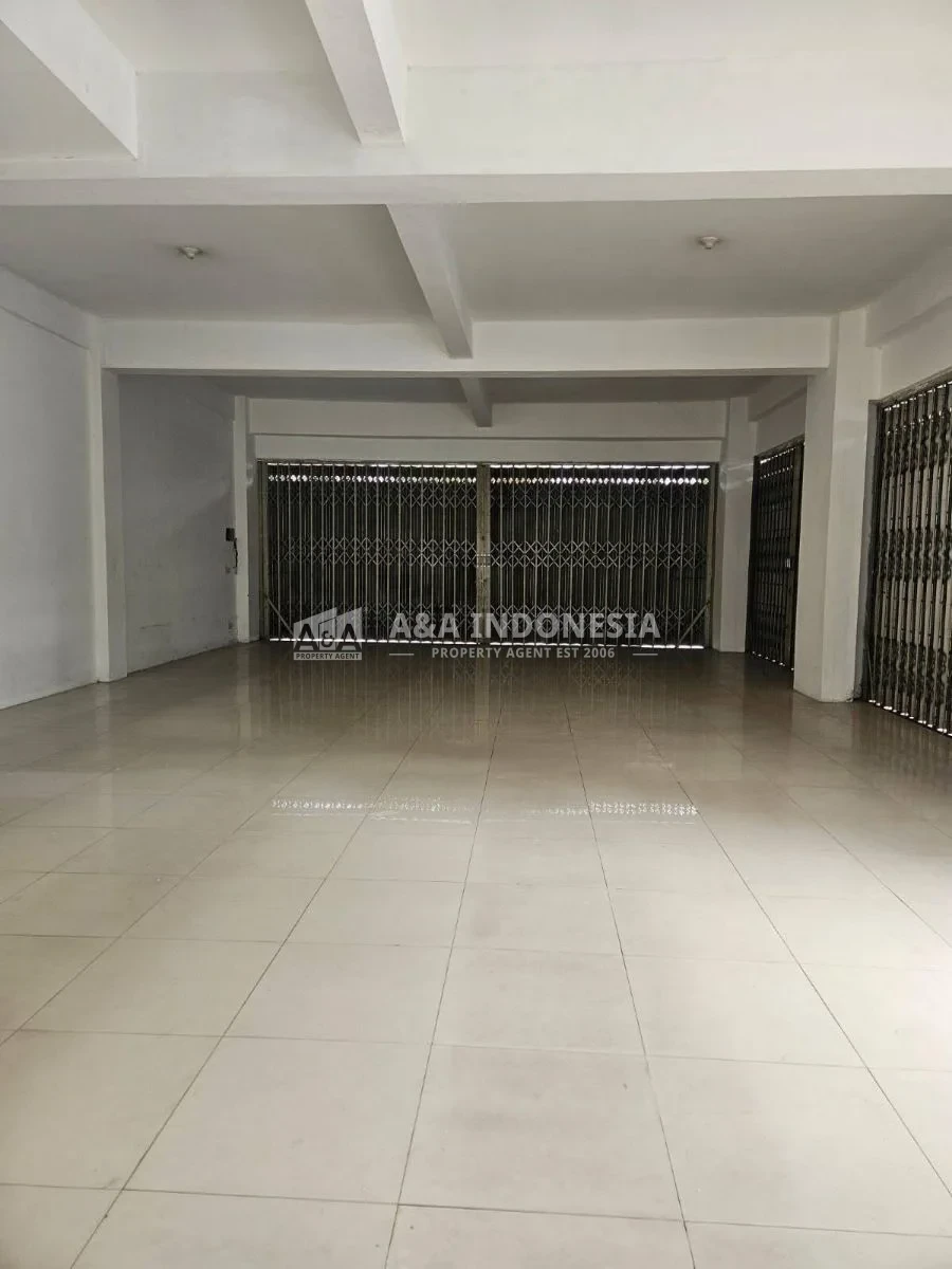 Disewakan ruko lantai 1 saja lokasi strategis di Dharmahusada Indah, Surabaya Timur - Thumbnail 3