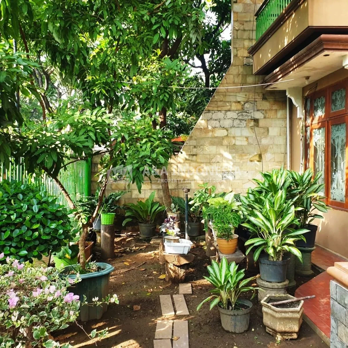 Dijual Rumah Bagus Dan Strategis Di Rungkut Asri Timur , Surabaya Timur - Thumbnail 5