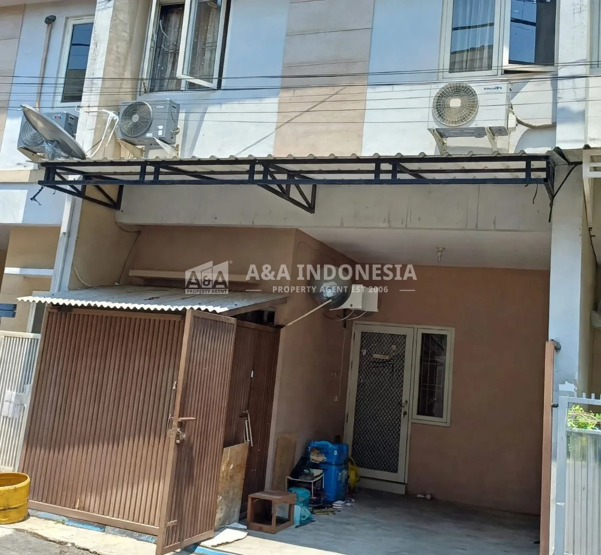 Dijual Rumah 2 Lantai di Kutisari, Surabaya Selatan