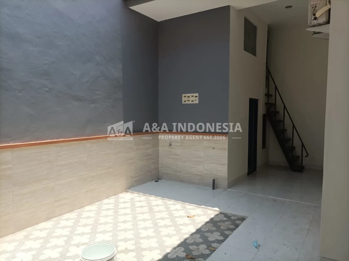 Dijual Rumah Baru 1 Lantai di Manyar Tirtomoyo Surabaya Timur Dekat Galaxy Mall dan Sekolah - Thumbnail 5