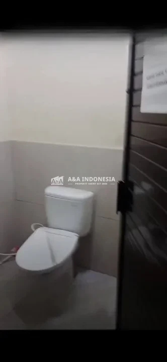 Disewakan Ruko Lokasi Strategis 3 Lantai Kawasan Jemur Andayani Surabaya Selatan - Thumbnail 4
