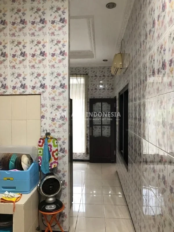 Dijual Rumah Lokasi Strategis Siap Huni Medokan Asri Tengah Surabaya Timur - Thumbnail 5
