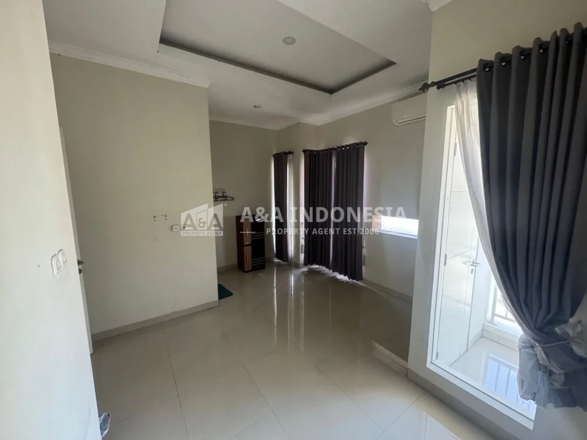 Dijual Rumah 2 Lantai Kutisari Indah Surabaya Selatan - Thumbnail 4