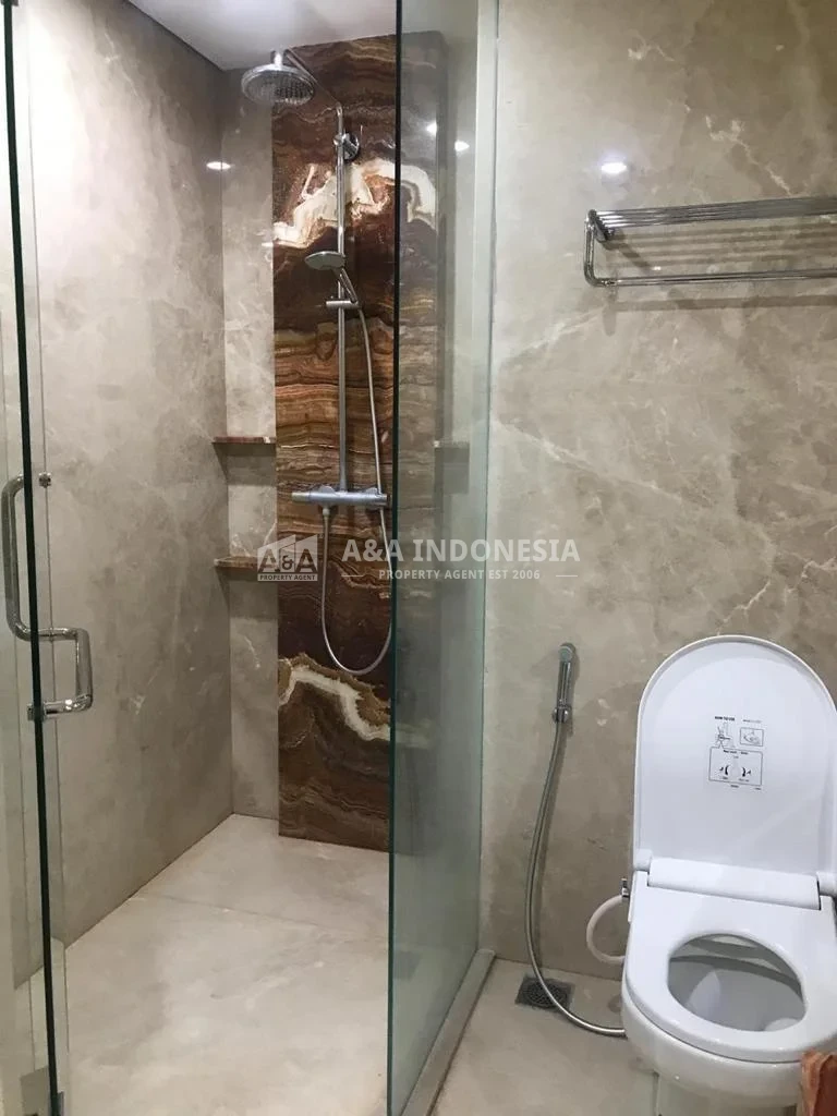 Dijual Apartement Full Furnished Di The Peak Surabaya Pusat - Thumbnail 7