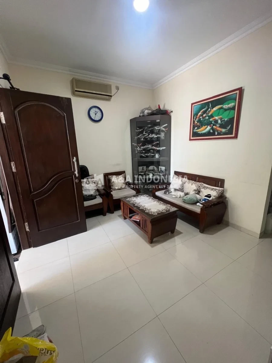 Dijual Rumah 2 Lantai Rungkut Asri Surabaya Timur Dekat MERR - Thumbnail 2