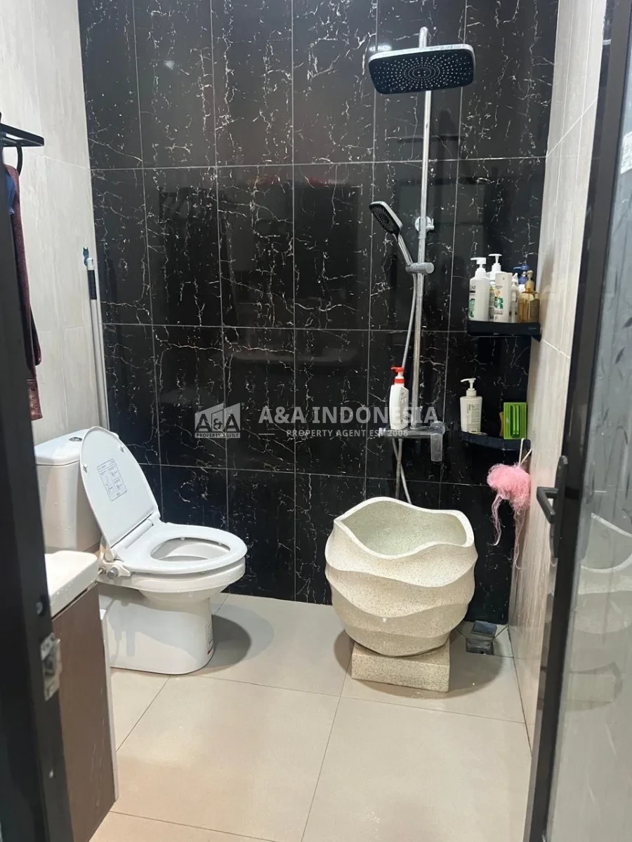 Dijual Rumah 2 Lantai Rungkut Asri Surabaya Timur Dekat MERR - Thumbnail 7