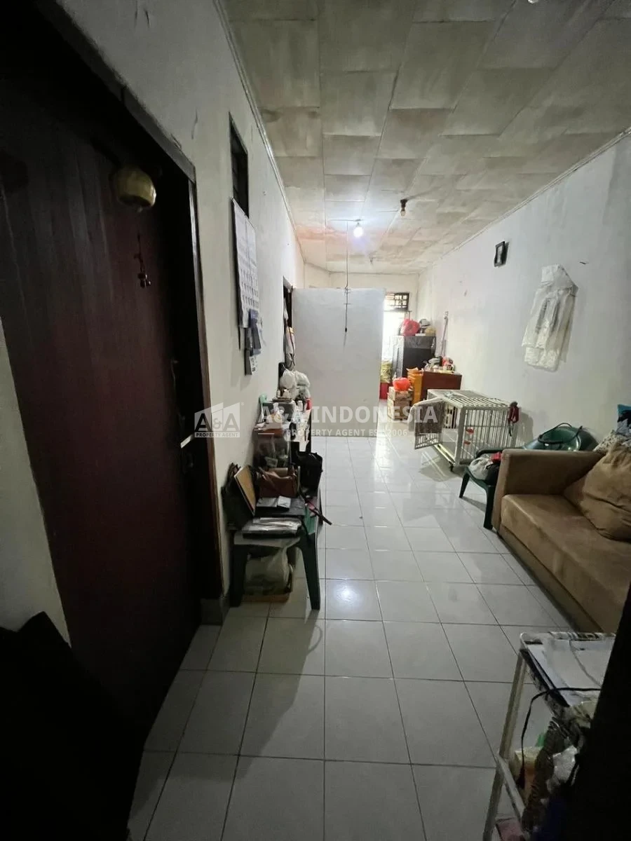 Dijual Rumah Furnished Siap Huni di Dukuh Kupang Barat - Thumbnail 3