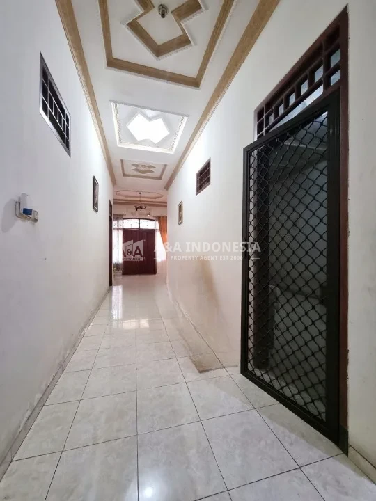 Dijual Rumah Bagus Dan Luas Di Jalan Ikan Mungsing Surabaya Utara - Thumbnail 4