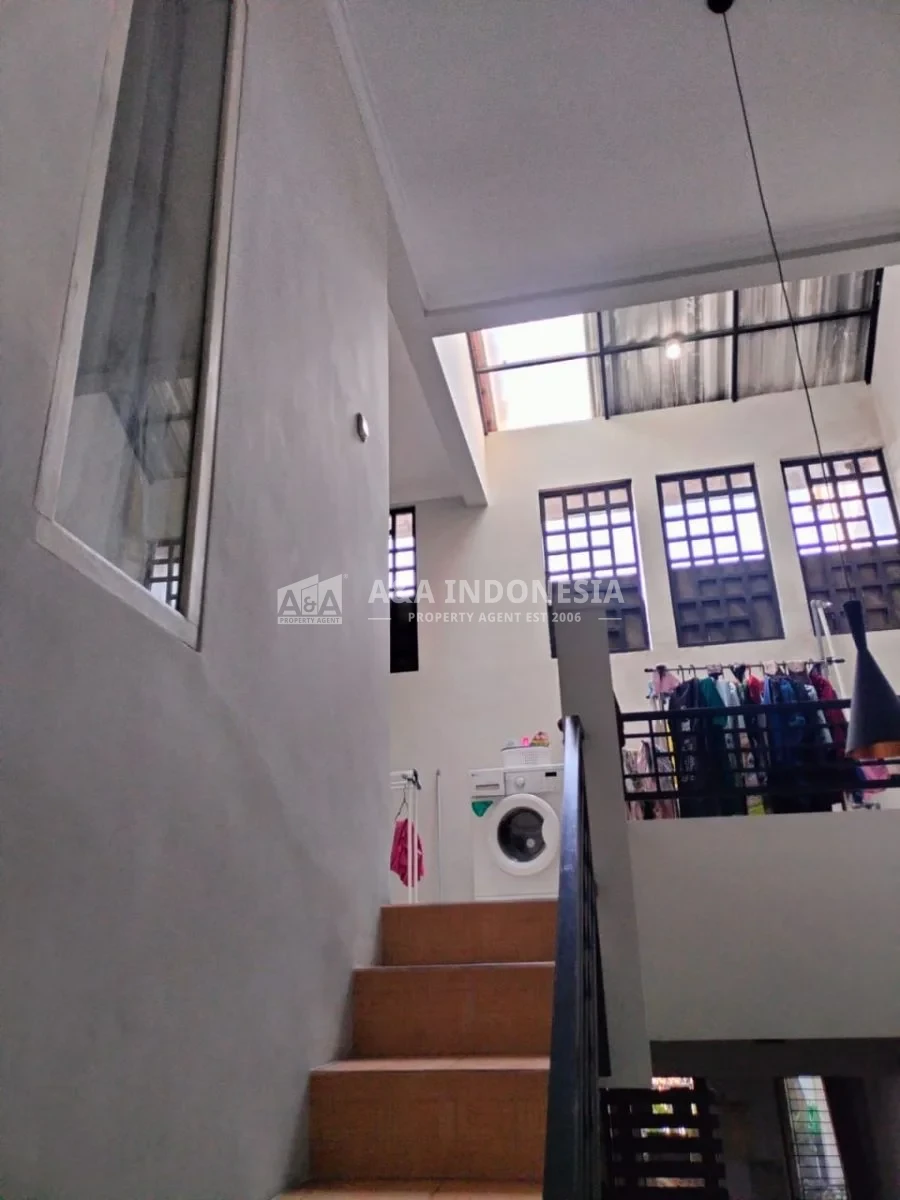 Dijual Rumah Siap Huni Di Kuta Paradise Surabaya Timur - Thumbnail 3