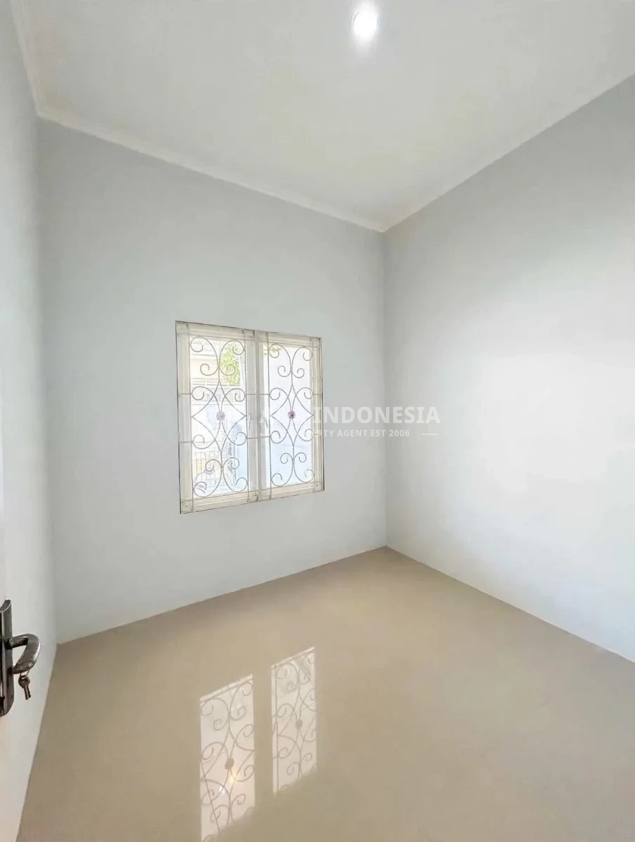 DIJUAL RUMAH FULL RENOVASI GREENLAKE WONOREJO SURABAYA TIMUR– SIAP HUNI, SHM - Thumbnail 5